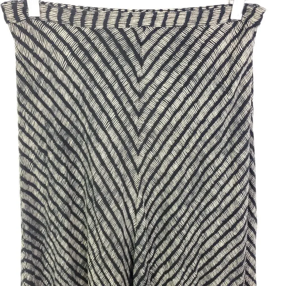 Nomadic Traders Skirt Womens M V Striping Midi Length Modest Trad Casual